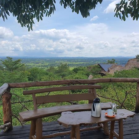 Topi Lodge Katunguru Exterior photo