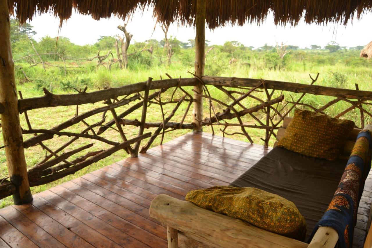 Topi Lodge Katunguru Exterior photo